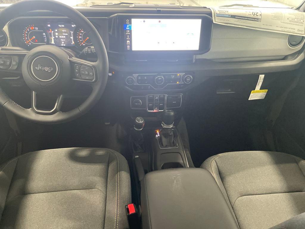 new 2025 Jeep Wrangler car, priced at $38,350