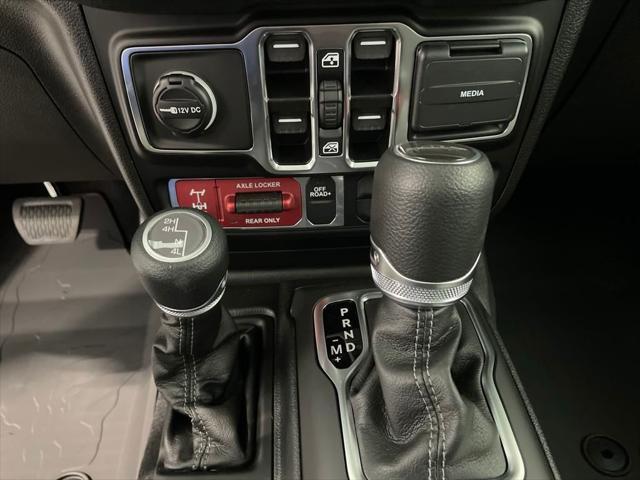 new 2025 Jeep Gladiator car, priced at $41,500