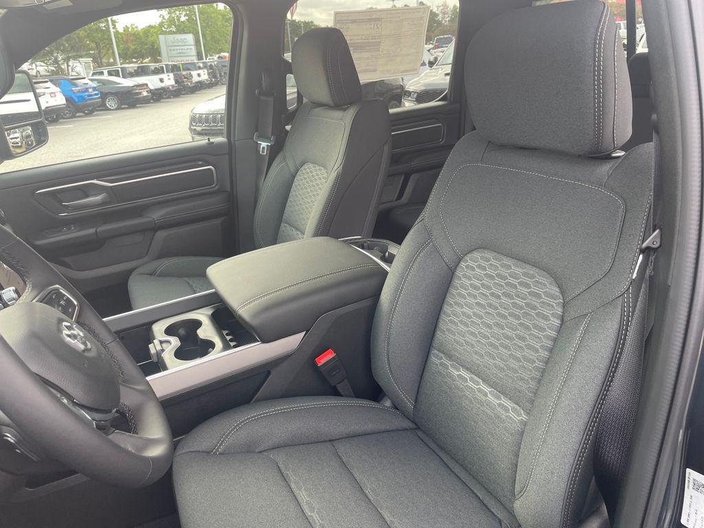 new 2025 Ram 1500 car, priced at $43,501