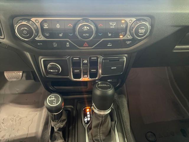 new 2025 Jeep Gladiator car, priced at $38,847
