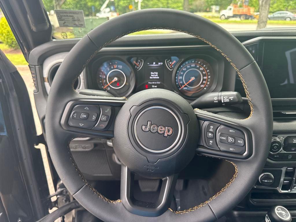 used 2024 Jeep Gladiator car, priced at $37,200