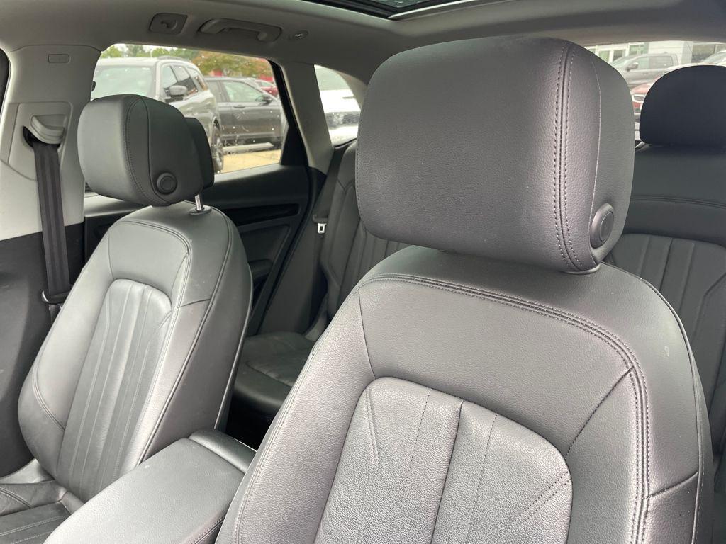 used 2019 Audi Q5 car, priced at $17,667