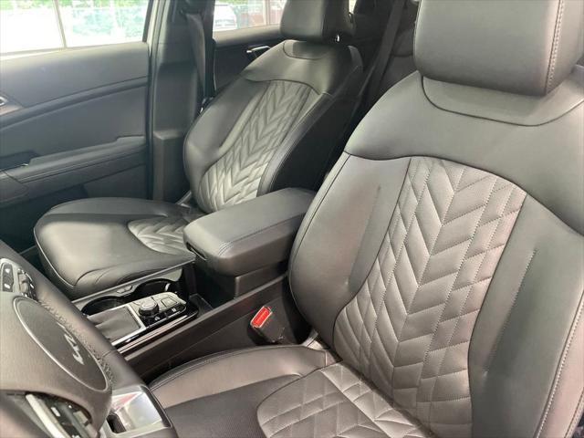 used 2025 Kia Sportage car, priced at $36,125