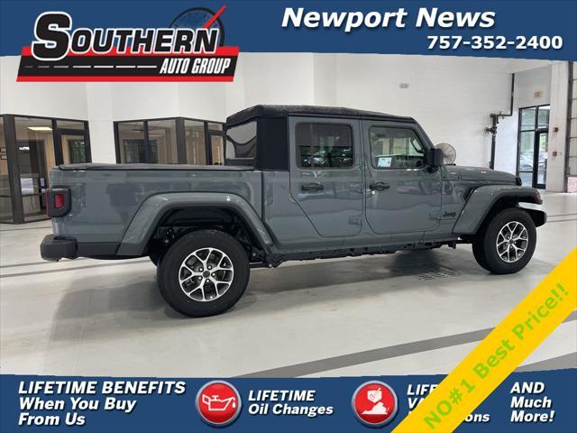 new 2024 Jeep Gladiator car, priced at $38,901