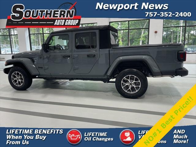 new 2024 Jeep Gladiator car, priced at $38,901