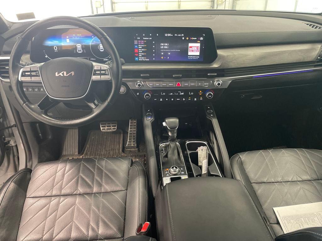 used 2024 Kia Telluride car, priced at $42,850