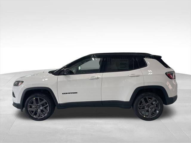 new 2025 Jeep Compass car, priced at $29,500