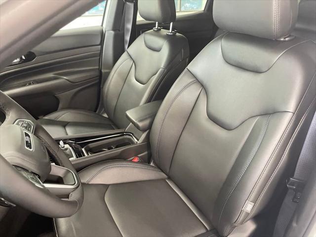 new 2025 Jeep Compass car, priced at $29,450