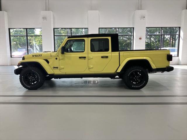 new 2024 Jeep Gladiator car, priced at $38,450