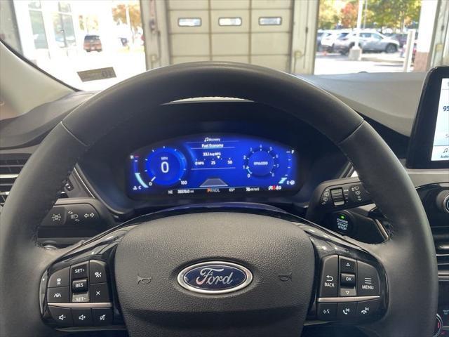 used 2022 Ford Escape car, priced at $22,950