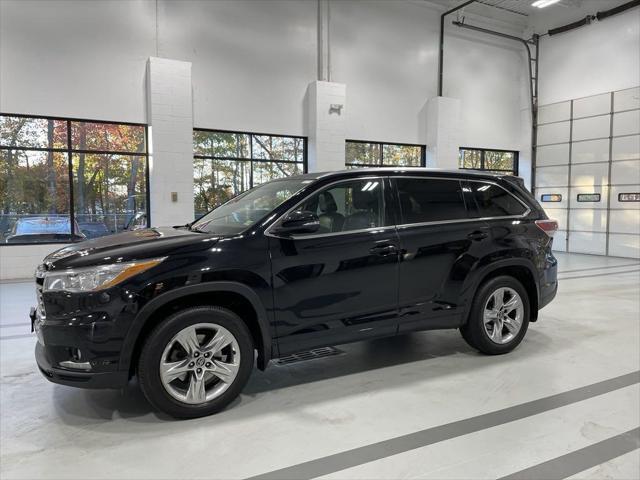 used 2016 Toyota Highlander car, priced at $19,800