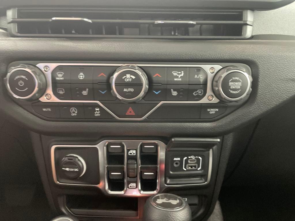 new 2025 Jeep Wrangler car, priced at $41,500