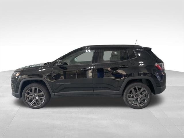 new 2025 Jeep Compass car, priced at $28,900
