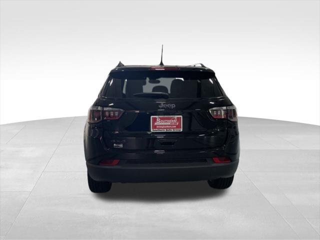 new 2025 Jeep Compass car, priced at $28,900