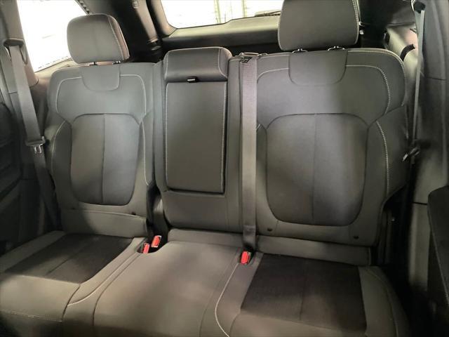 new 2025 Jeep Grand Cherokee car, priced at $31,700