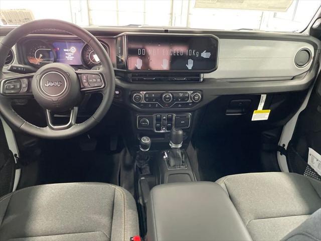 new 2025 Jeep Gladiator car, priced at $38,900