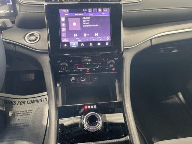 new 2025 Jeep Grand Cherokee car, priced at $35,820