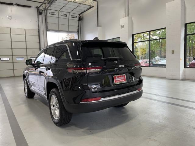 new 2025 Jeep Grand Cherokee car, priced at $36,500