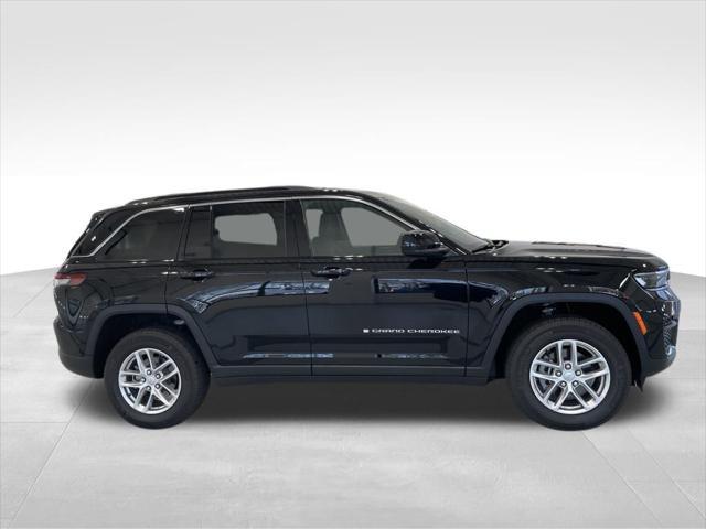 used 2025 Jeep Grand Cherokee car, priced at $38,500