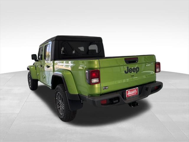 new 2025 Jeep Gladiator car, priced at $40,500