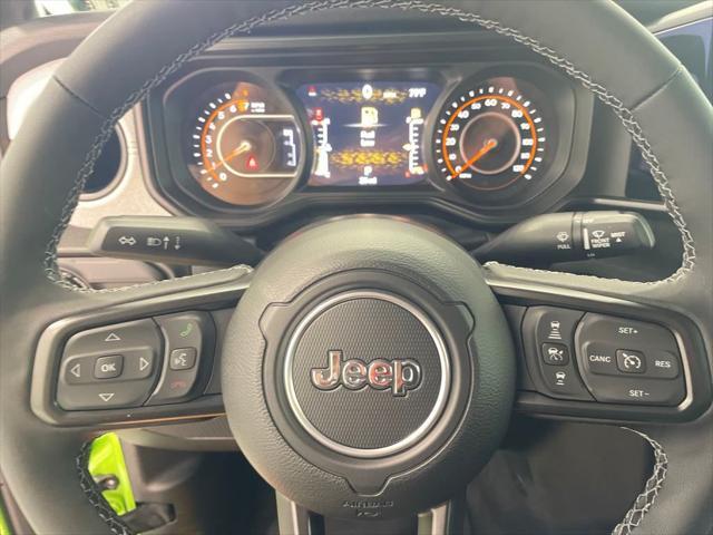 new 2025 Jeep Gladiator car, priced at $40,500