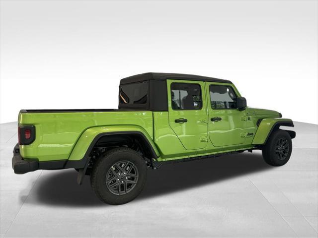 new 2025 Jeep Gladiator car, priced at $40,500