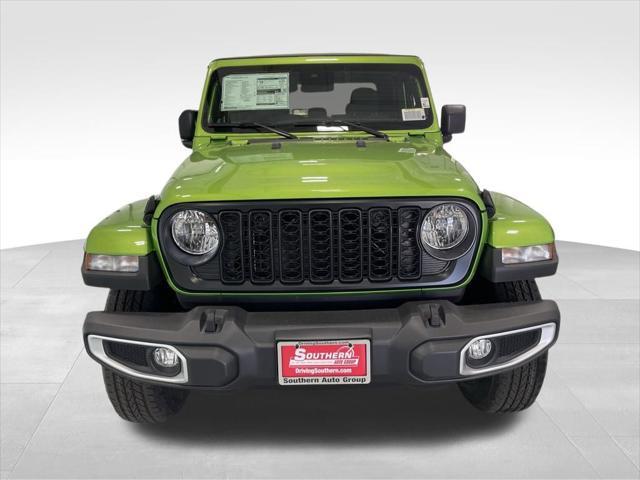 new 2025 Jeep Gladiator car, priced at $40,500