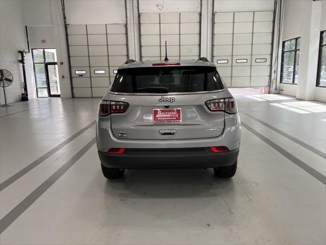 new 2024 Jeep Compass car, priced at $26,800