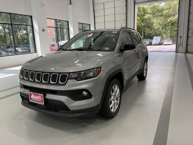 new 2024 Jeep Compass car, priced at $26,800