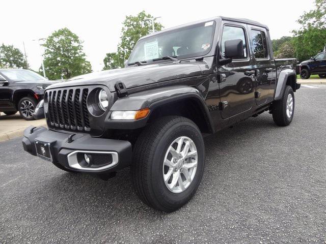 new 2023 Jeep Gladiator car, priced at $39,098