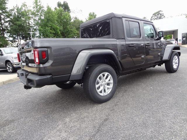 new 2023 Jeep Gladiator car, priced at $39,098