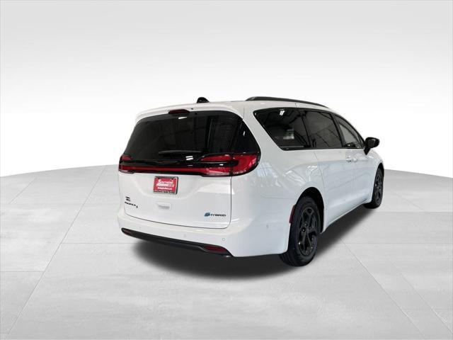 new 2025 Chrysler Pacifica Hybrid car, priced at $49,500