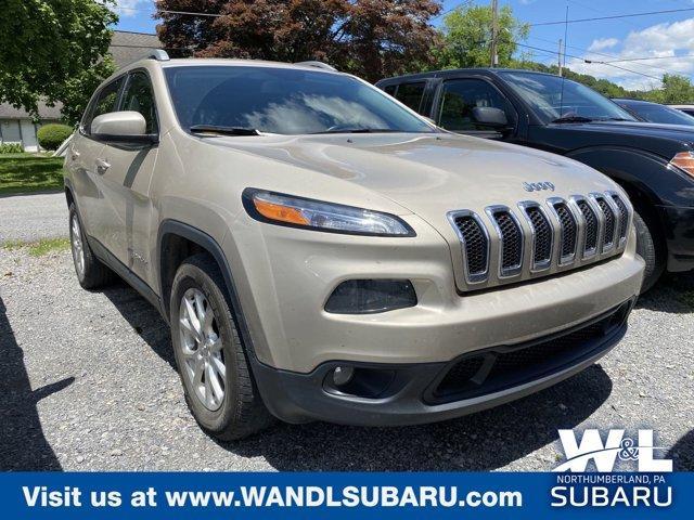 used 2015 Jeep Cherokee car, priced at $12,991