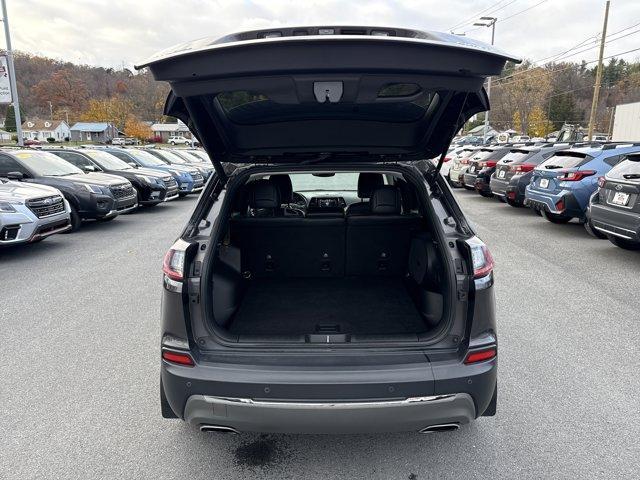 used 2020 Jeep Cherokee car, priced at $18,991