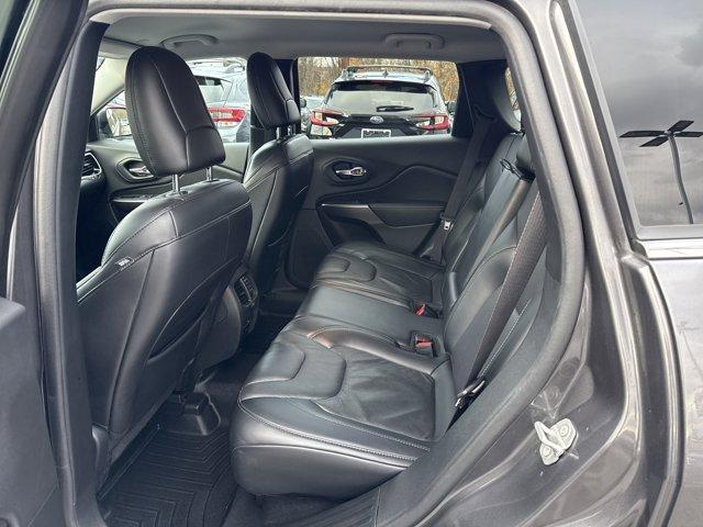 used 2020 Jeep Cherokee car, priced at $18,991