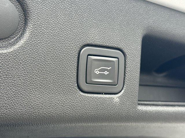 used 2018 Chevrolet Equinox car, priced at $18,952