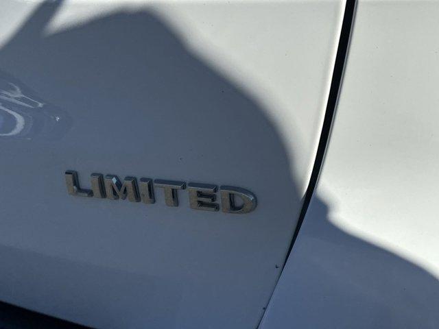 used 2021 Jeep Grand Cherokee car, priced at $31,981