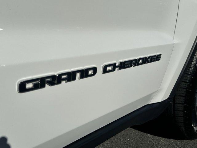 used 2021 Jeep Grand Cherokee car, priced at $31,981