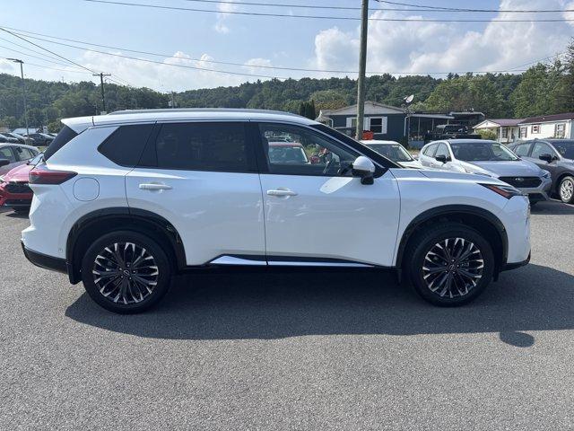 used 2024 Nissan Rogue car, priced at $32,994