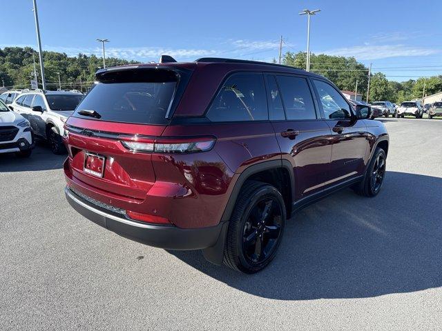 used 2024 Jeep Grand Cherokee car, priced at $39,991