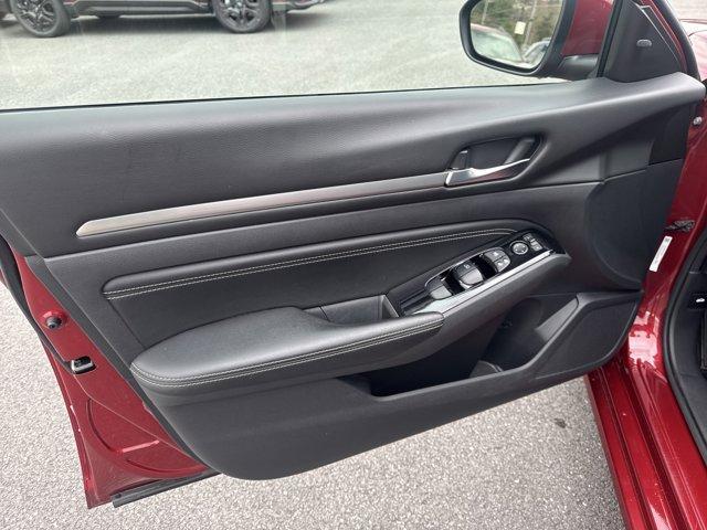 used 2021 Nissan Altima car, priced at $22,742