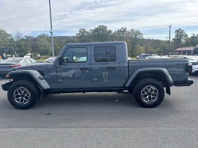 used 2024 Jeep Gladiator car, priced at $58,892