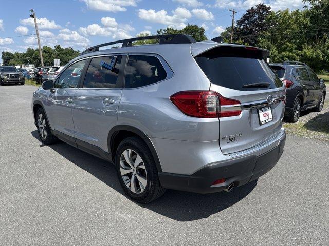 used 2022 Subaru Ascent car, priced at $27,892