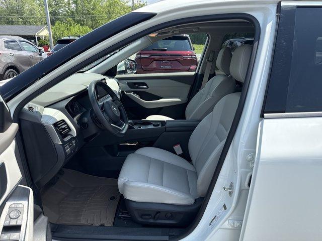 used 2021 Nissan Rogue car, priced at $25,892