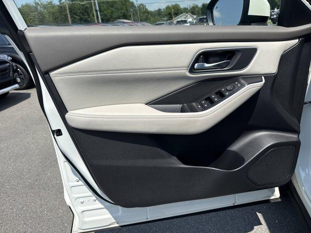 used 2021 Nissan Rogue car, priced at $25,892