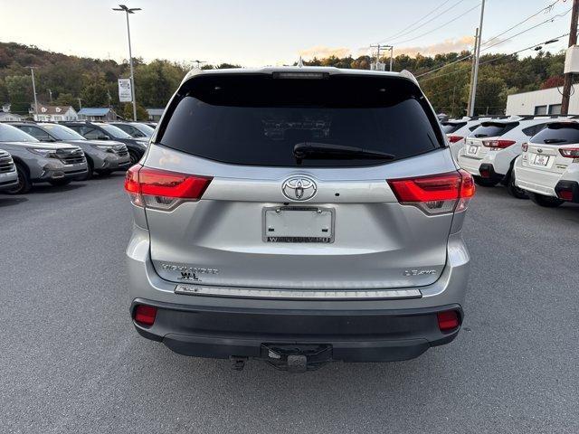 used 2018 Toyota Highlander car, priced at $19,962