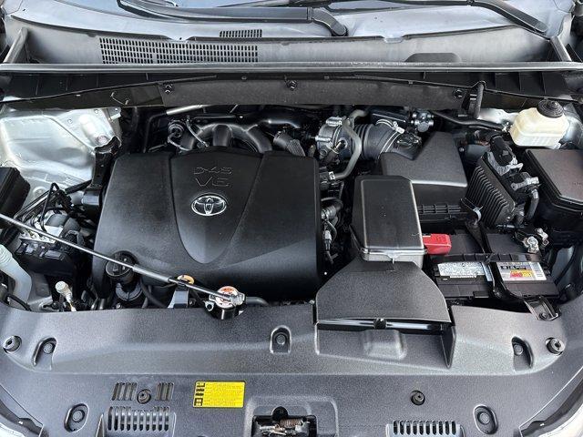 used 2018 Toyota Highlander car, priced at $19,962