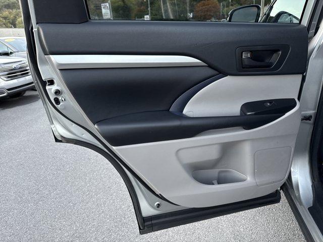 used 2018 Toyota Highlander car, priced at $19,962