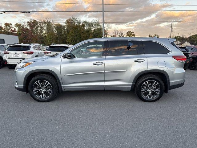 used 2018 Toyota Highlander car, priced at $19,962