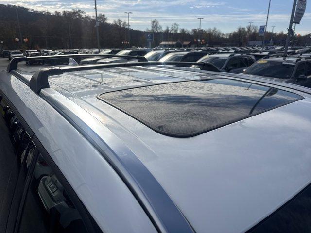 used 2020 Toyota Highlander car, priced at $32,991